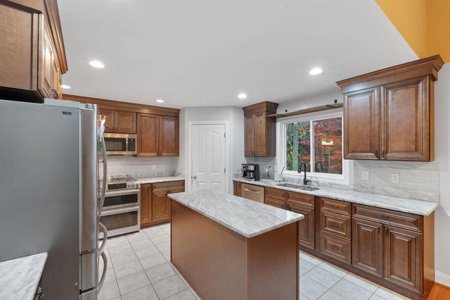 109 Bluewing Court, Georgetown, KY 40324