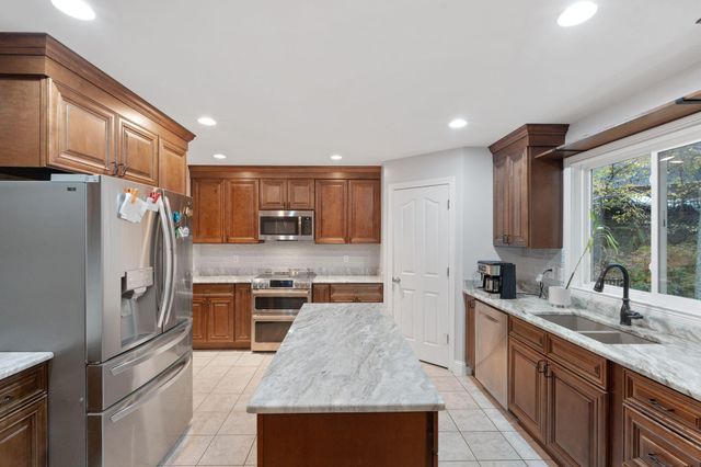 109 Bluewing Court, Georgetown, KY 40324