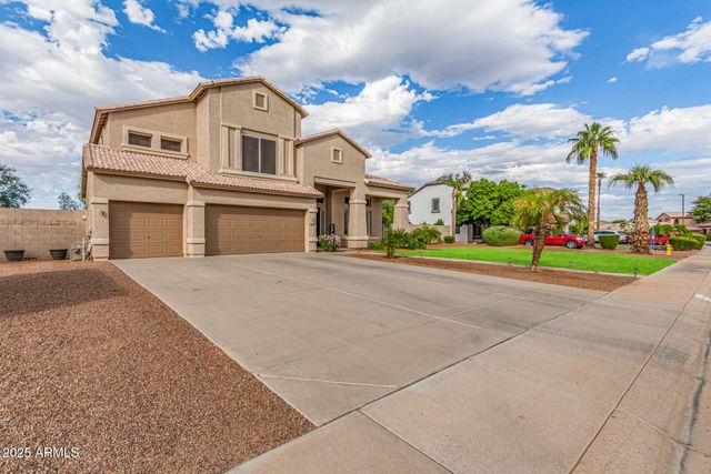 860 E OAKLAND Street, Gilbert, AZ 85295