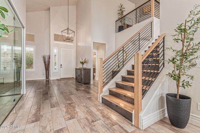 860 E OAKLAND Street, Gilbert, AZ 85295