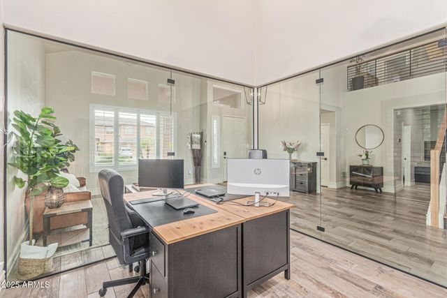 860 E OAKLAND Street, Gilbert, AZ 85295