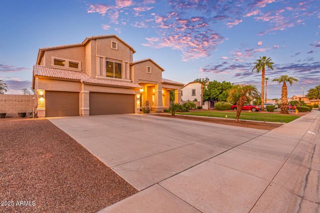 860 E OAKLAND Street, Gilbert, AZ 85295