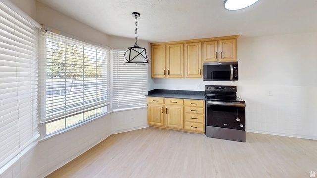 1115 N MAIN ST, Bountiful, UT 84010