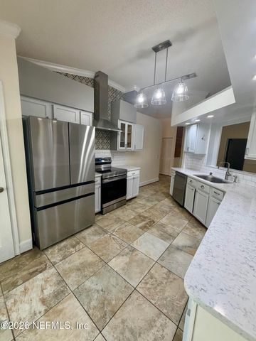 1523 BLUE HERON Court, Fleming Island, FL 32003