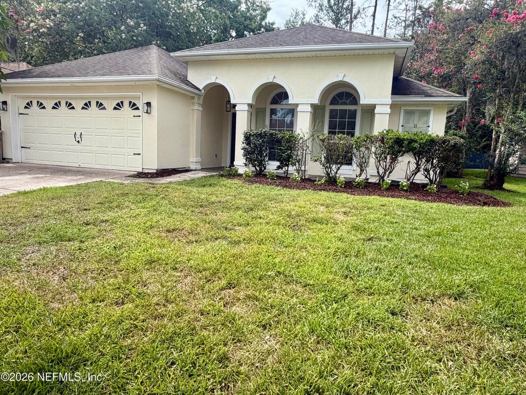 1523 BLUE HERON Court, Fleming Island, FL 32003