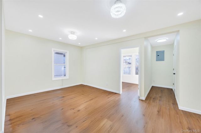 100-35 204th Street, Hollis, NY 11423