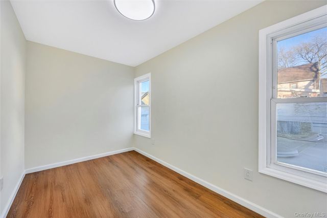 100-35 204th Street, Hollis, NY 11423