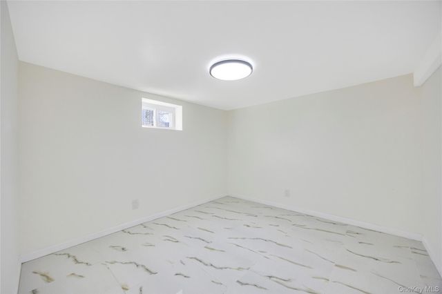 100-35 204th Street, Hollis, NY 11423