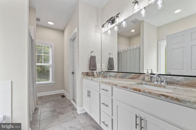 7250 AIRLIE RD, Warrenton, VA 20187