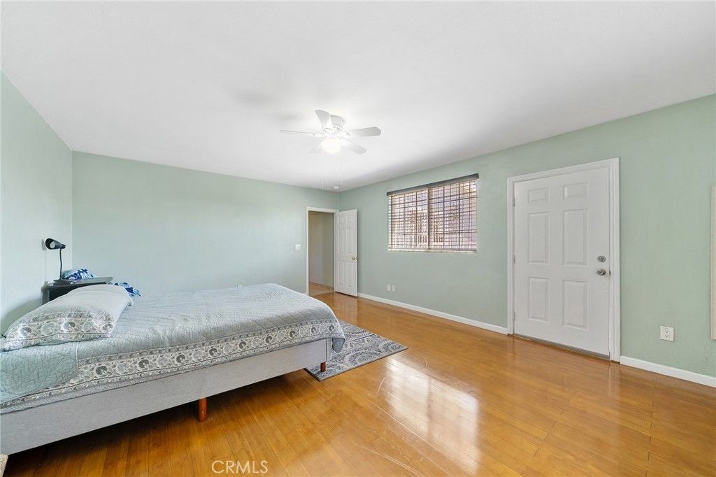 Image 15 of property listing at 1222 E 103rd, Los Angeles, CA 90002