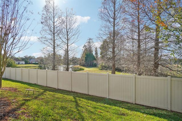 11540 CROWNED SPARROW LANE, Tampa, FL 33626