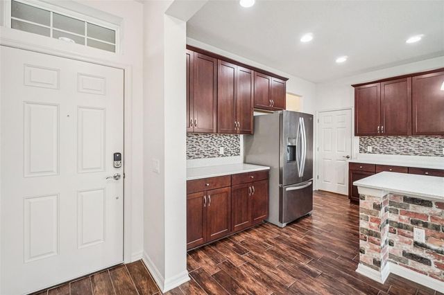 11540 CROWNED SPARROW LANE, Tampa, FL 33626