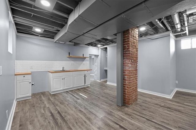 3815 Smart Avenue, Kansas City, MO 64124