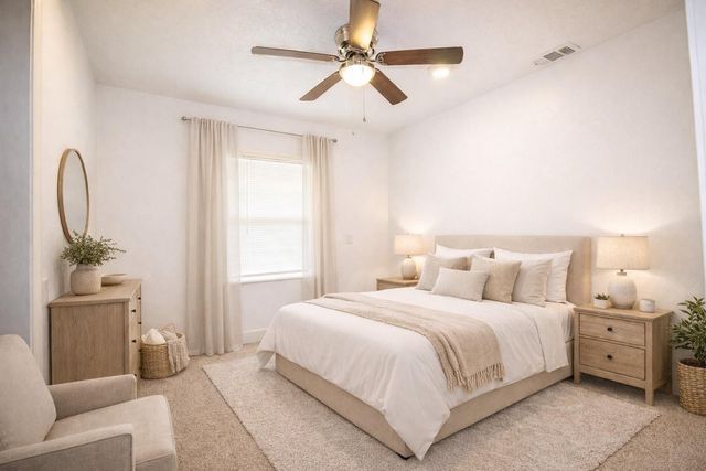 1245 4th St, Hempstead, TX 77445