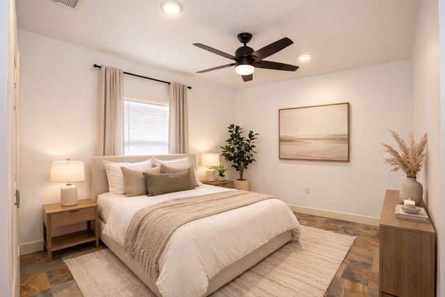 1245 4th St, Hempstead, TX 77445