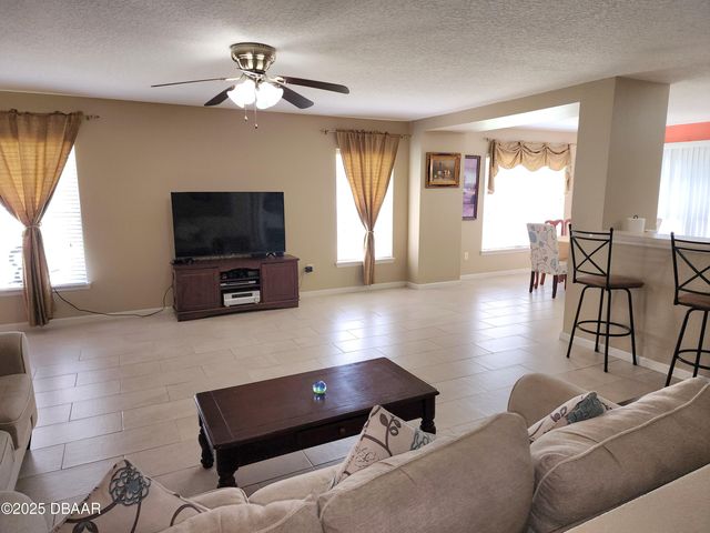 260 Bayberry Lakes Boulevard, Daytona Beach, FL 32124