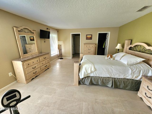 260 Bayberry Lakes Boulevard, Daytona Beach, FL 32124