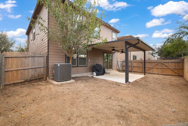 243 Pleasanton Spring, San Antonio, TX 78221