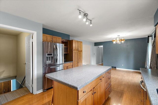 5866 Ponderosa Drive, Stevensville, MI 49127