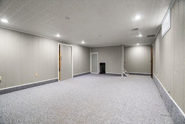 5866 Ponderosa Drive, Stevensville, MI 49127