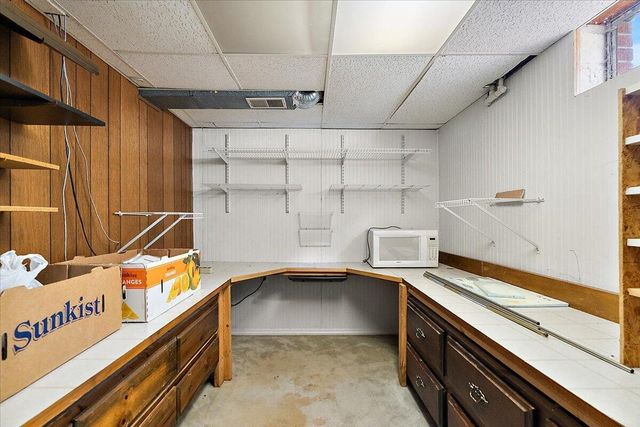 5866 Ponderosa Drive, Stevensville, MI 49127