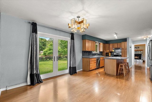 5866 Ponderosa Drive, Stevensville, MI 49127