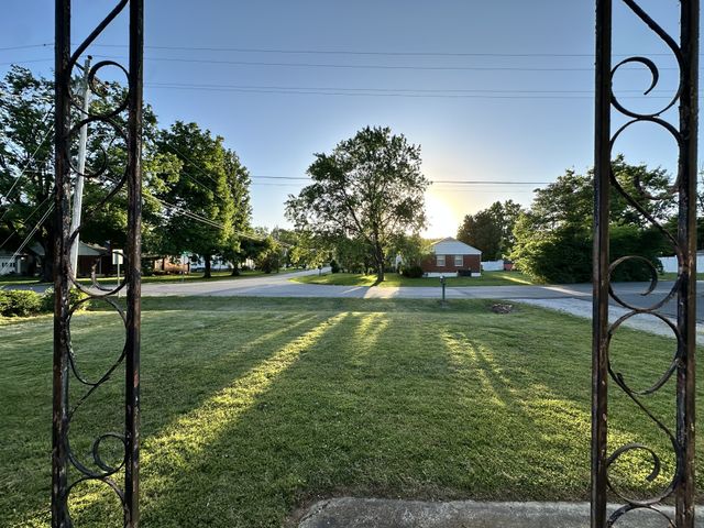 1509 Sunset Dr, Franklin, TN 37064