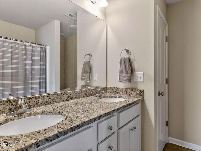 199 Sandcastle Lane, Four Oaks, NC 27524