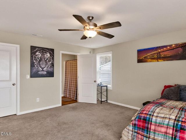 199 Sandcastle Lane, Four Oaks, NC 27524