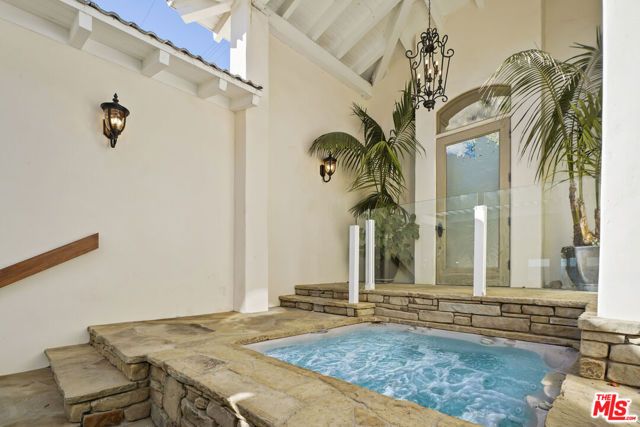 26908 Malibu Cove Colony Drive, Malibu, CA 90265