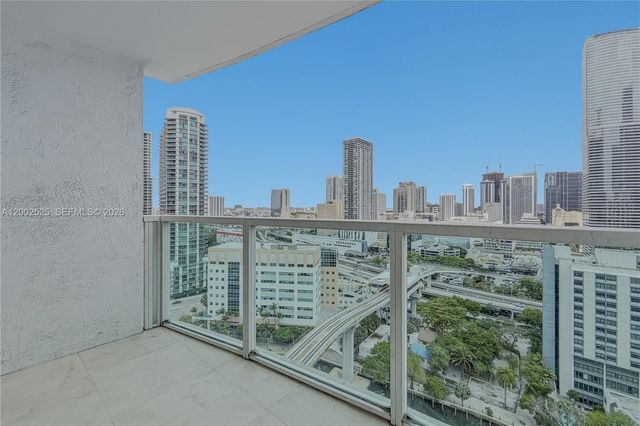 31 SE 5th St 2301, Miami, FL 33131