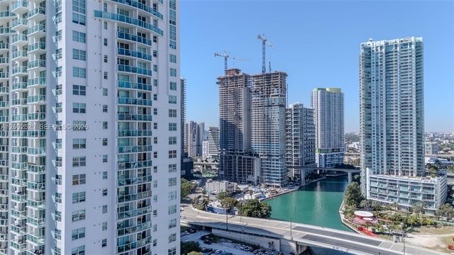 31 SE 5th St 2301, Miami, FL 33131
