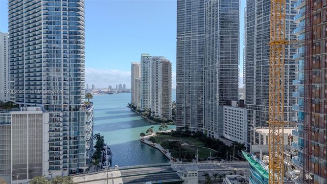 31 SE 5th St 2301, Miami, FL 33131