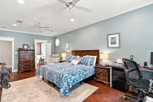 26 Cambrooke, Hattiesburg, MS 39402