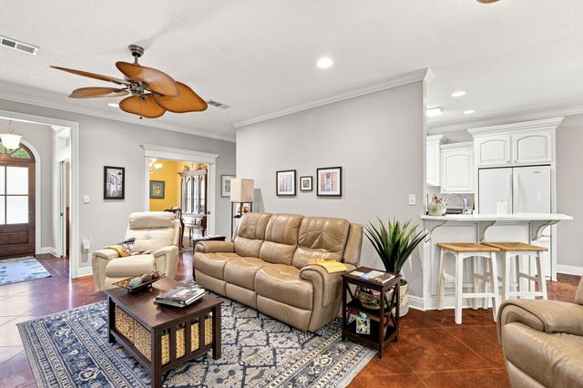 26 Cambrooke, Hattiesburg, MS 39402
