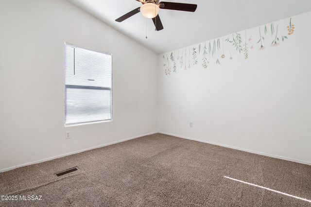 11745 S Kicking Horse Place, Vail, AZ 85641