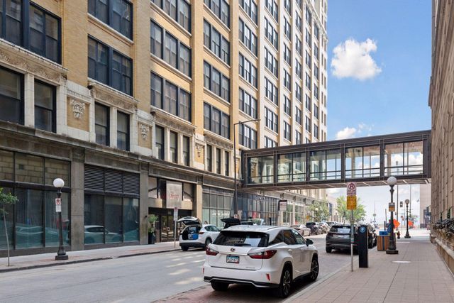 350 Saint Peter Street 908, Saint Paul, MN 55102