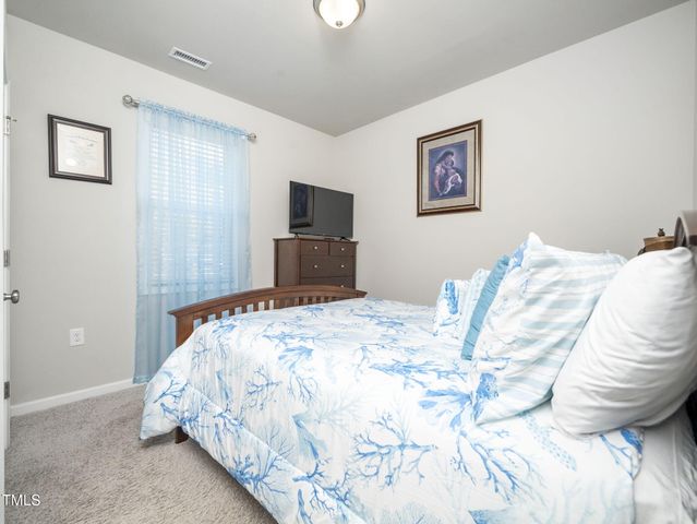 528 Sweet Pine Lane, Knightdale, NC 27545