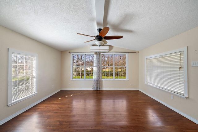 29115 Cherokee Lane, Waller, TX 77484