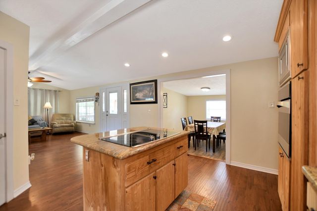 29115 Cherokee Lane, Waller, TX 77484