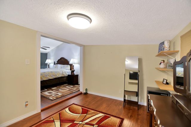 29115 Cherokee Lane, Waller, TX 77484