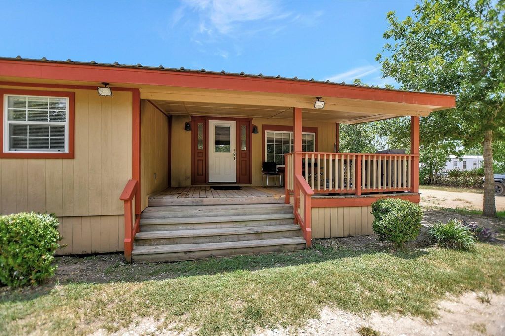 29115 Cherokee Lane, Waller, TX 77484