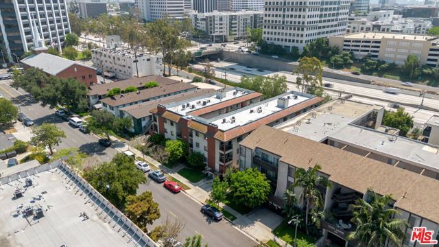 330 Burchett Street 206, Glendale, CA 91203