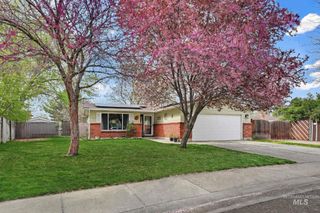 1995 N Wilmington Dr, Boise, ID 83704