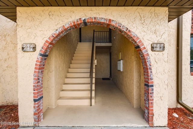 255 San Paulo Circle 11-255, West Melbourne, FL 32904