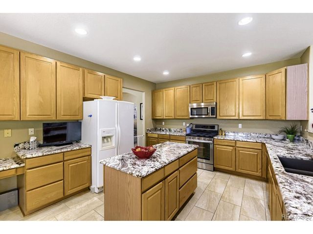 5860 S Espana St, Aurora, CO 80015