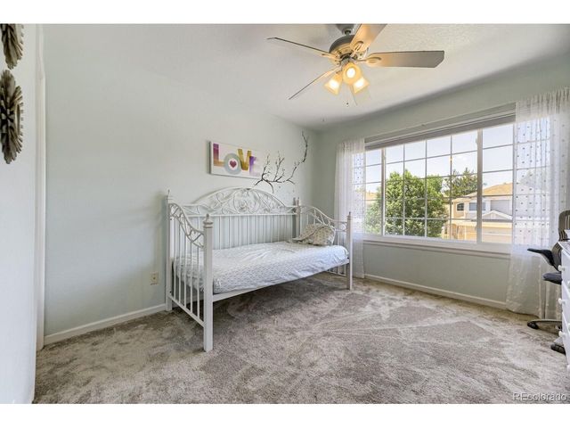 5860 S Espana St, Aurora, CO 80015