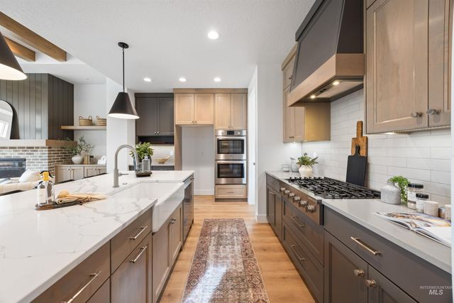 7176 N Firhill Pl, Eagle, ID 83616