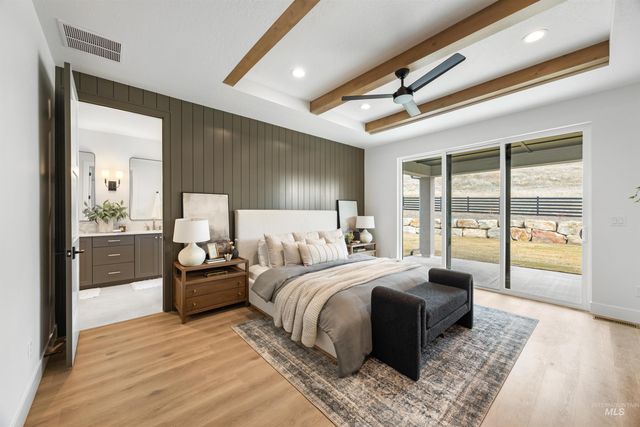 7176 N Firhill Pl, Eagle, ID 83616