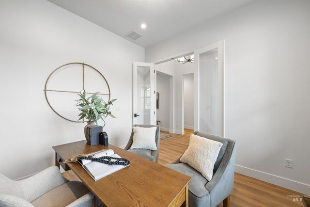 7176 N Firhill Pl, Eagle, ID 83616